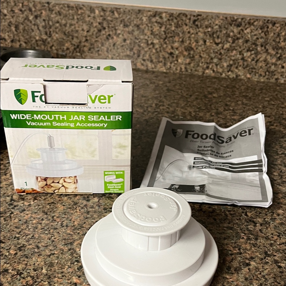 FoodSaver Wide-Mouth Jar Sealer - White - Picture 3 of 4